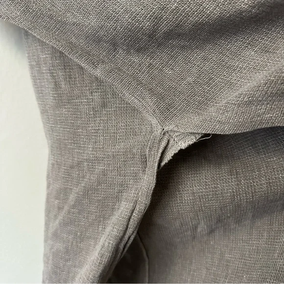 Meo Meli Made in Italy Linen Blend Slit Top in Grey - Picture 7 of 12